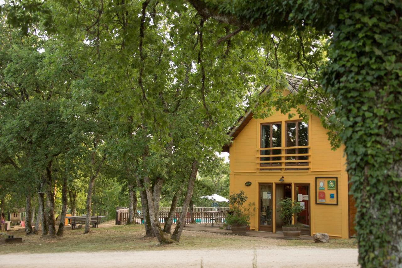 Le Bois De Faral Hotel Le Bastit Exterior foto